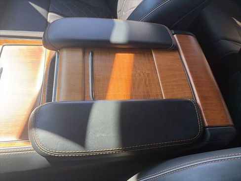 Certified 2022 Jeep Grand Wagoneer Series III AWD/4WD image 24