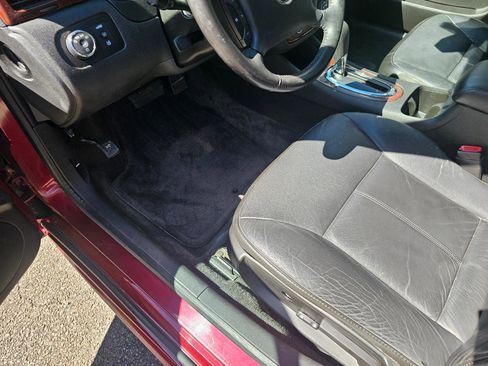 Used 2010 Chevrolet Impala LT w/ Luxury Edition Package image 23