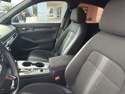 Used 2024 Honda Civic Sport image 11