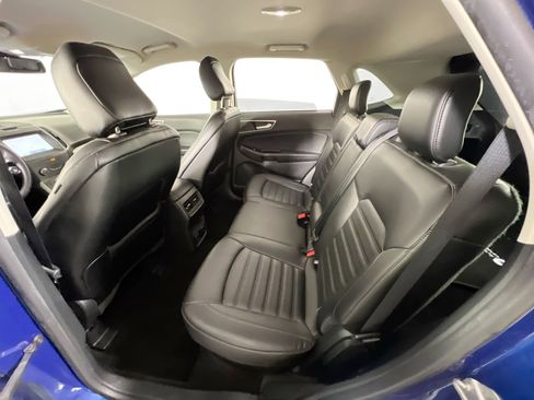 Used 2020 Ford Edge SEL w/ Convenience Package image 24