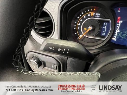 New 2026 Jeep Gladiator Sport AWD/4WD image 32