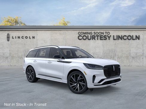 New 2026 Lincoln Aviator Black Label w/ Jet Appearance Package image 7