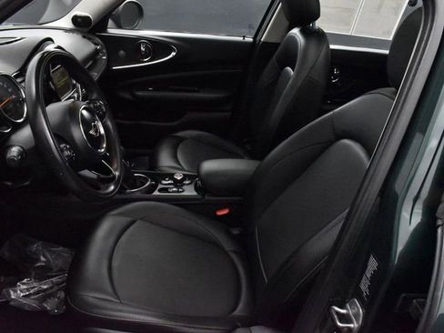 Used 2017 MINI Cooper Clubman ALL4 w/ Premium Package AWD/4WD image 4