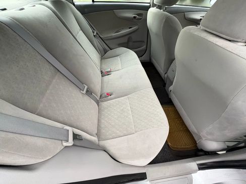 Used 2009 Toyota Corolla S image 17