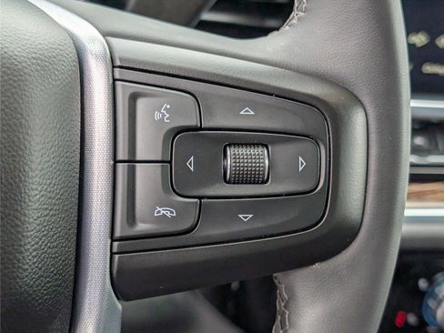 Used 2023 GMC Sierra 1500 Elevation image 23