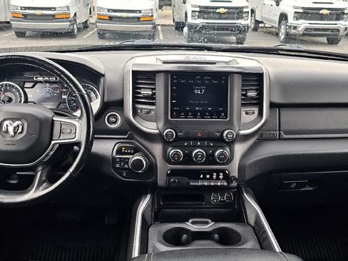 Used 2020 RAM 1500 Big Horn AWD/4WD image 13
