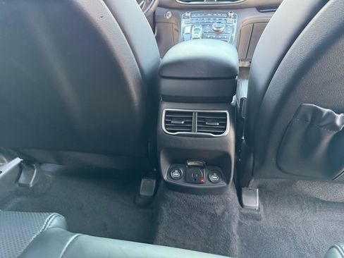 Used 2023 Hyundai Santa Fe Calligraphy image 28