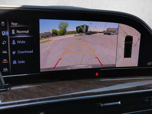 Used 2022 Cadillac Escalade Premium Luxury Platinum w/ Heavy-Duty Trailer Package AWD/4WD image 13