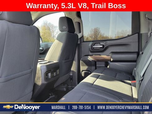 Used 2021 Chevrolet Silverado 1500 LT Trail Boss w/ Bed Protection Package AWD/4WD image 22