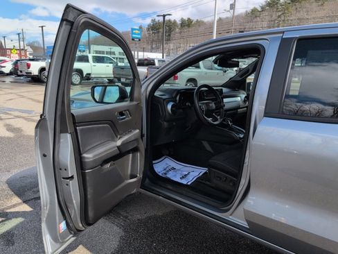 Certified 2023 Chevrolet Colorado LT w/ LT Convenience Package II image 23