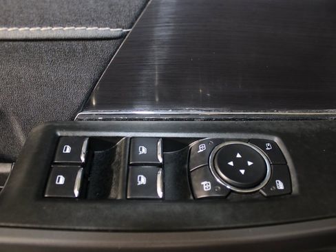 Used 2025 Ford F150 Lariat w/ Equipment Group 502A High image 21