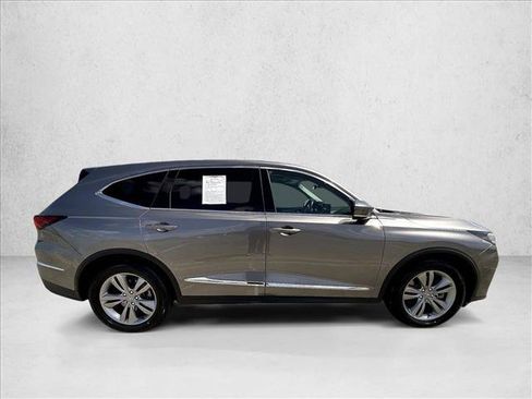 Used 2025 Acura MDX SH-AWD image 5