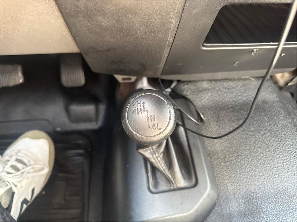 Used 2017 Ford F350 XL AWD/4WD image 16
