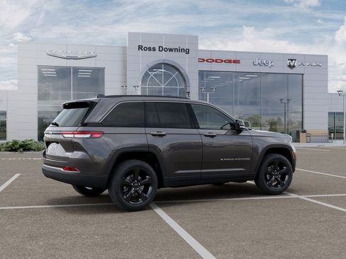 New 2026 Jeep Grand Cherokee Limited w/ Limited Altitude Package RWD image 4