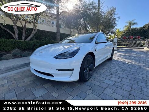 Used 2022 Tesla Model 3 Long Range image 1