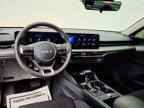Used 2025 Kia K5 LXS FWD image 12