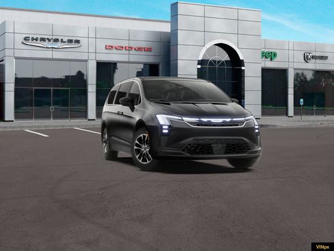 New 2027 Chrysler Pacifica Select AWD/4WD image 16