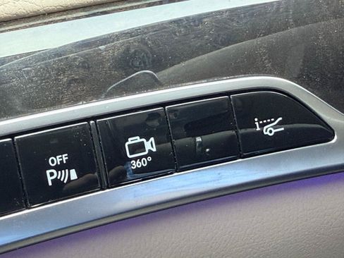 Used 2016 Mercedes-Benz S 550 4MATIC Sedan image 31