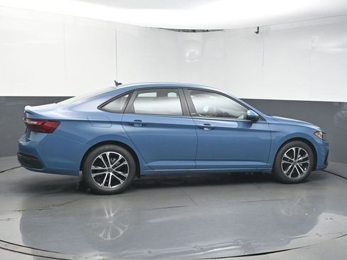 New 2026 Volkswagen Jetta Sport image 8