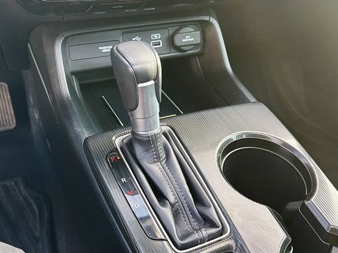 Used 2024 Honda Civic Touring image 17