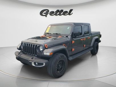 Used 2023 Jeep Gladiator Sport
