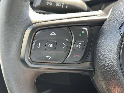 Used 2023 Jeep Wrangler Unlimited Sport AWD/4WD image 12
