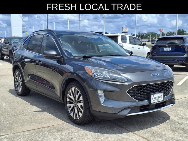Used 2020 Ford Escape Titanium FWD image 4