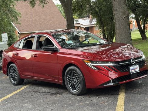 New 2026 Nissan Sentra SV w/ SV Convenience Package FWD image 4