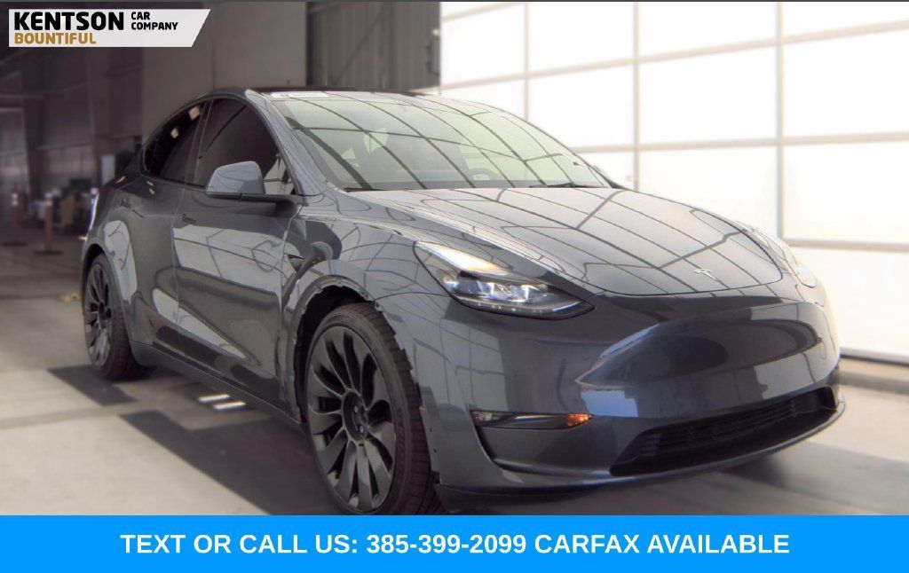 Used 2023 Tesla Model Y Long Range AWD/4WD image 2