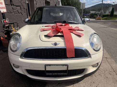 Used 2010 MINI Cooper S FWD image 3