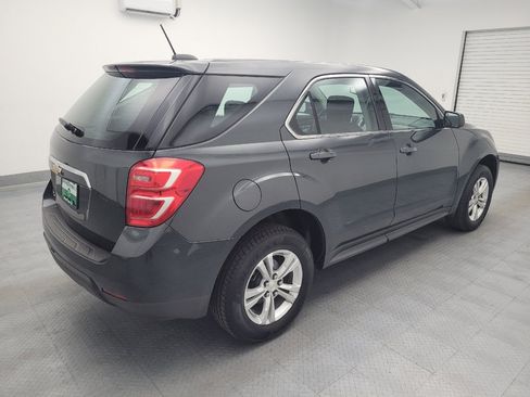 Used 2017 Chevrolet Equinox LS FWD image 10