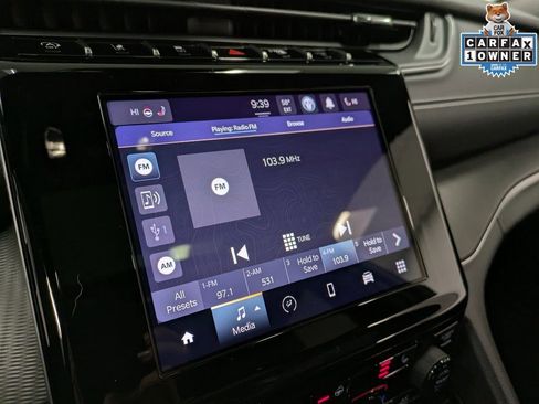 Used 2023 Jeep Grand Cherokee Altitude image 13