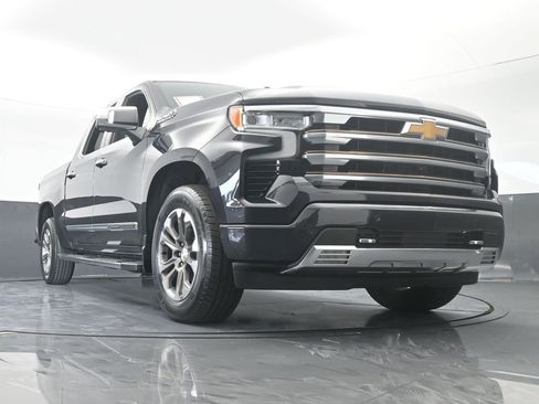 Used 2022 Chevrolet Silverado 1500 High Country image 76