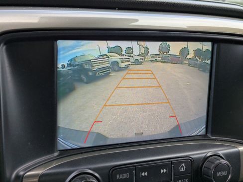 Used 2017 Chevrolet Silverado 2500 High Country image 27