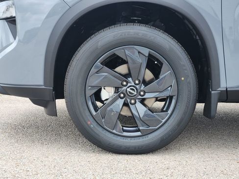New 2026 Nissan Rogue SV FWD image 7