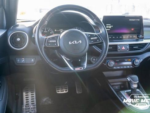 Used 2023 Kia Forte GT-Line w/ GT-Line Premium Package image 13