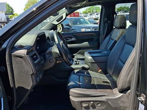 Used 2024 Chevrolet Tahoe High Country w/ Premium Package 2 AWD/4WD image 11
