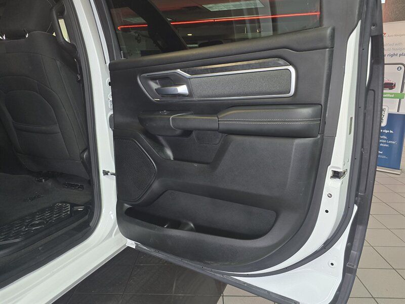 Used 2020 RAM 1500 Big Horn AWD/4WD image 16