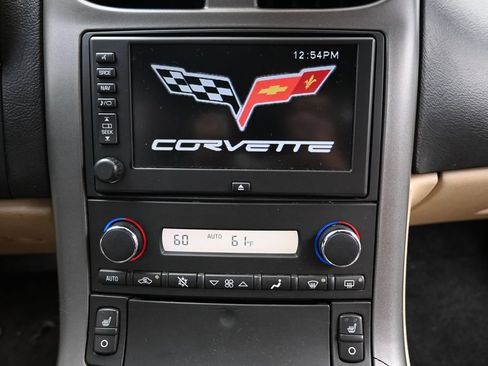 Used 2006 Chevrolet Corvette Convertible RWD image 17
