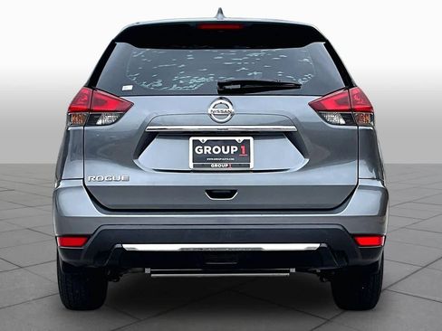Certified 2020 Nissan Rogue S FWD image 5