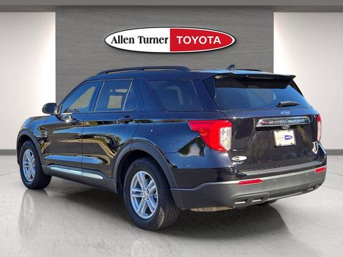 Used 2024 Ford Explorer XLT image 8