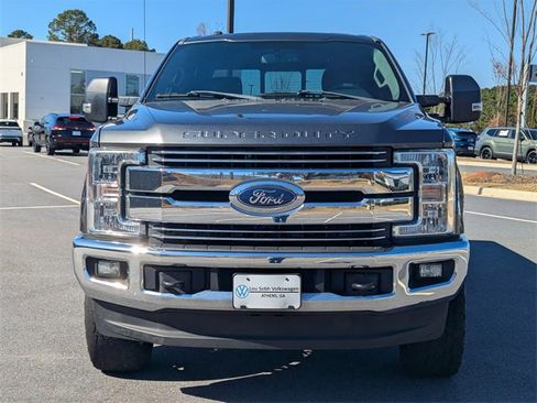 Used 2017 Ford F250 Lariat w/ Lariat Value Package image 9