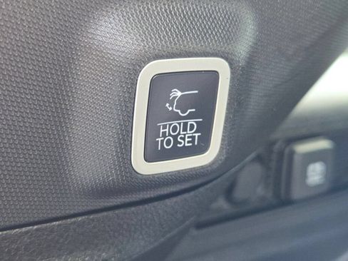 Used 2024 Jeep Grand Cherokee Altitude RWD image 20
