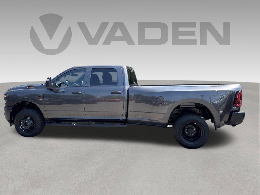 New 2026 RAM 3500 Tradesman AWD/4WD image 11
