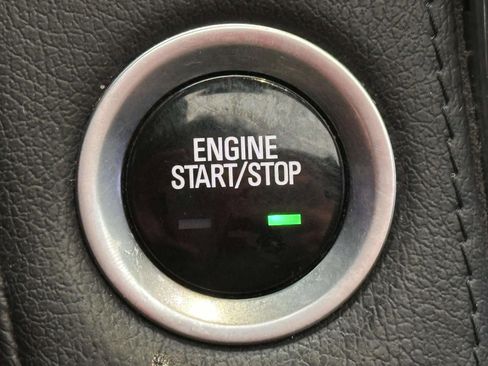 Used 2019 Cadillac Escalade ESV Luxury image 27