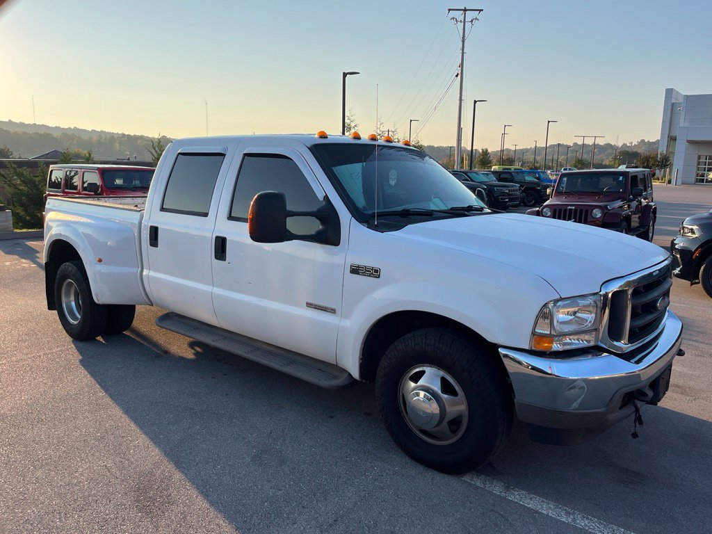 Used 2004 Ford F350 2WD Crew Cab DRW Super Duty image 2
