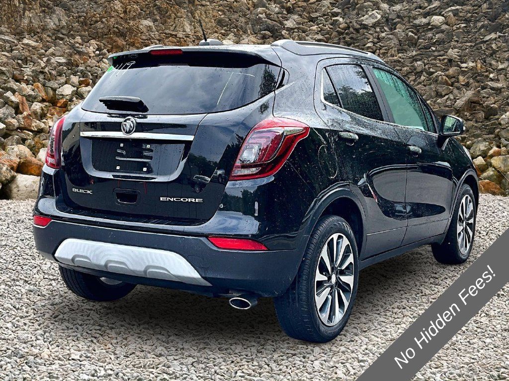 Used 2017 Buick Encore Preferred FWD image 2