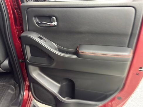 Used 2023 Nissan Frontier PRO-4X w/ Pro Convenience Package image 49