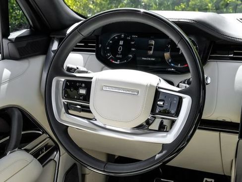 Used 2026 Land Rover Range Rover Long Wheelbase Autobiography AWD/4WD image 23