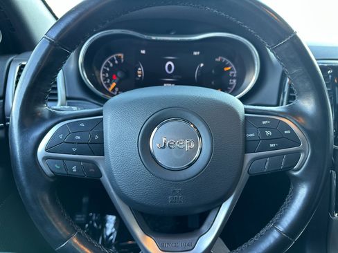 Used 2021 Jeep Grand Cherokee Limited image 22